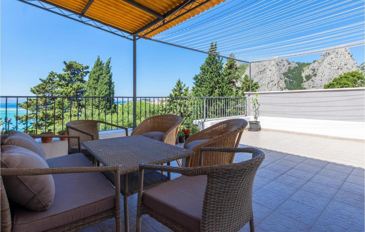 Gorgeous Apartment In Omis With Kitchen Exteriör bild